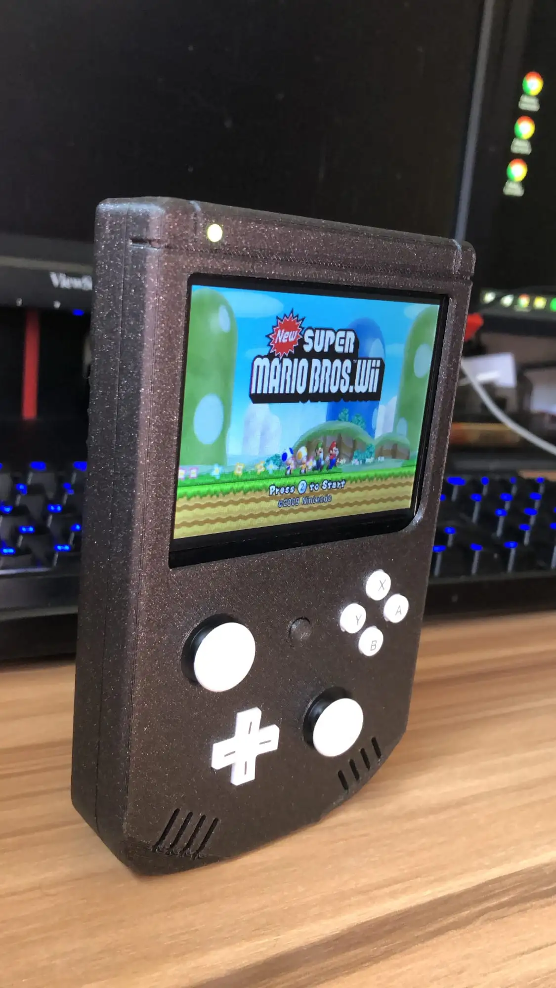 Portable Handheld Wii (G-boy), photo 4 of 6