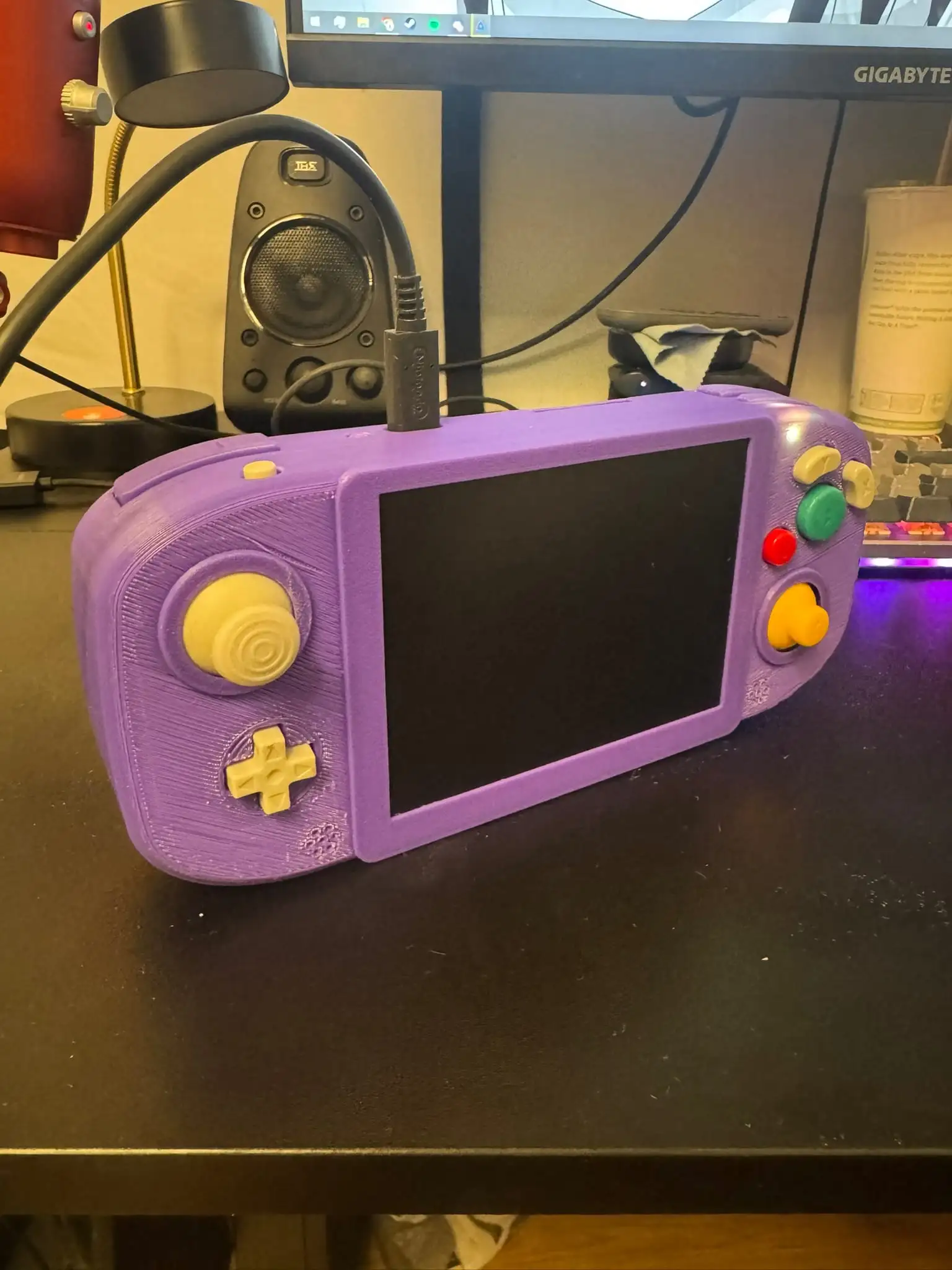 GWii: Portable Handheld Wii, photo 2 of 23