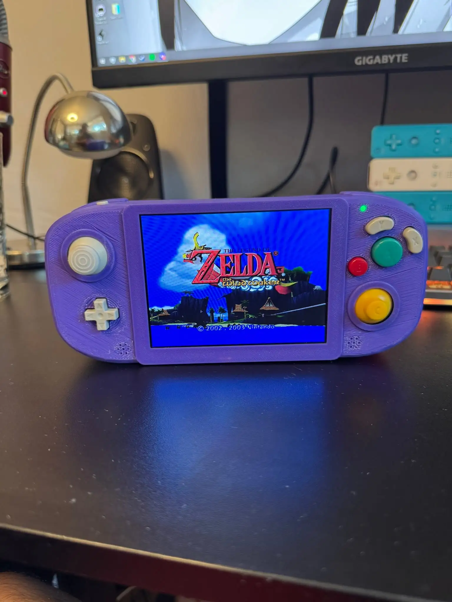 GWii: Portable Handheld Wii, photo 5 of 23